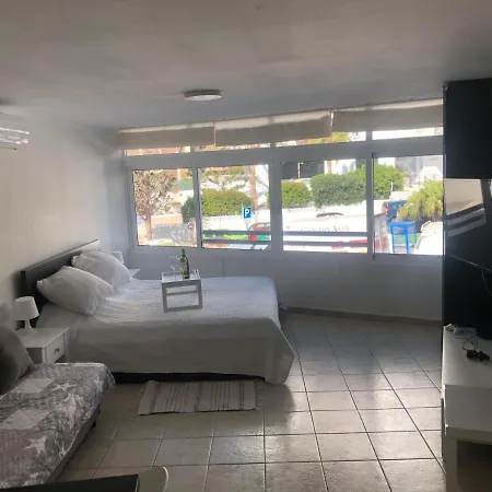 Cristianos Apartmán
