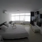 Cristianos Apartament *