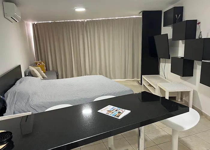 Cristianos Apartment