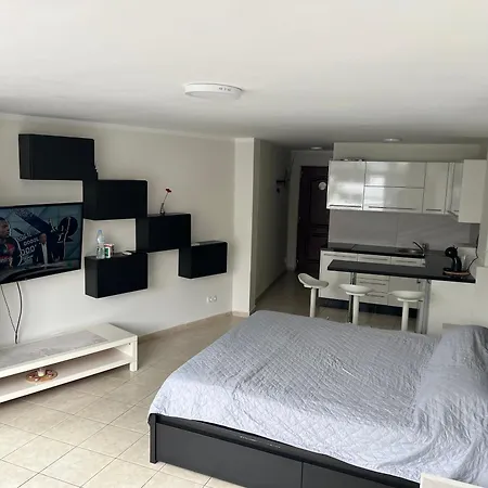 Apartment Cristianos
